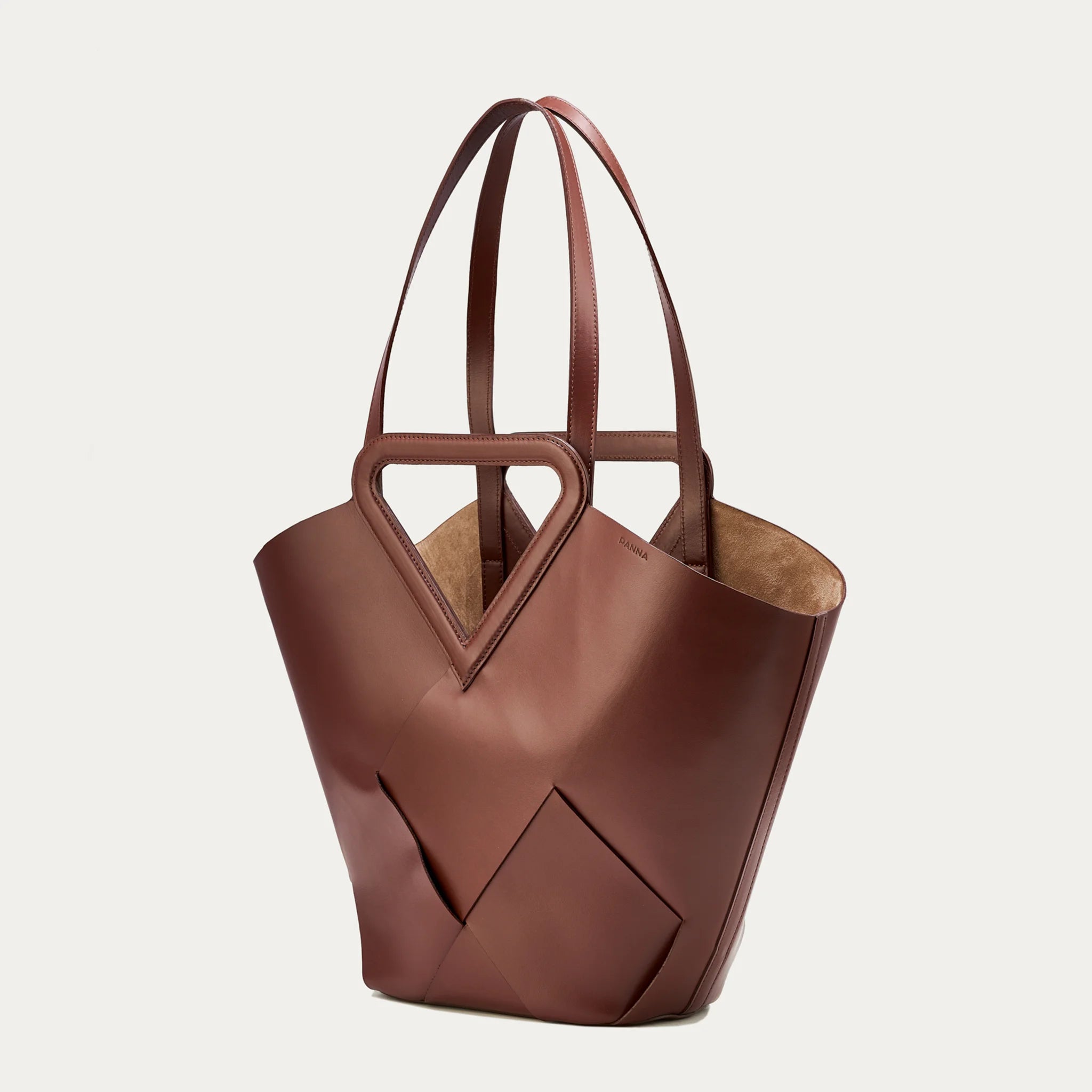 Miss III Chestnut